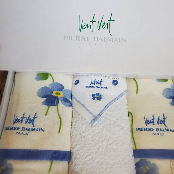Bath Mat and towel Bundle - Picture 9 of 11